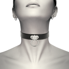 Coquette - chic desire fetish style vegan nahka choker