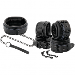 Darkness Leather And Handcuffs Black