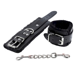 Ohmama fetish - fur lined wrist restraints 4