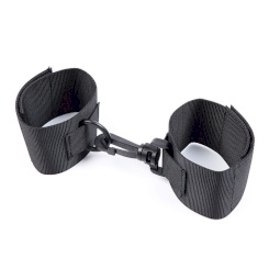 Ohmama fetish - nailon wrist restraints 2